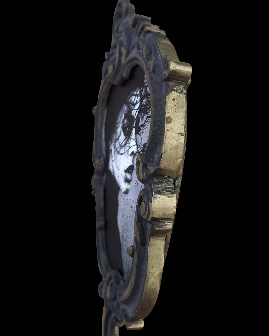 The Melancholic evening of Elleine Smith