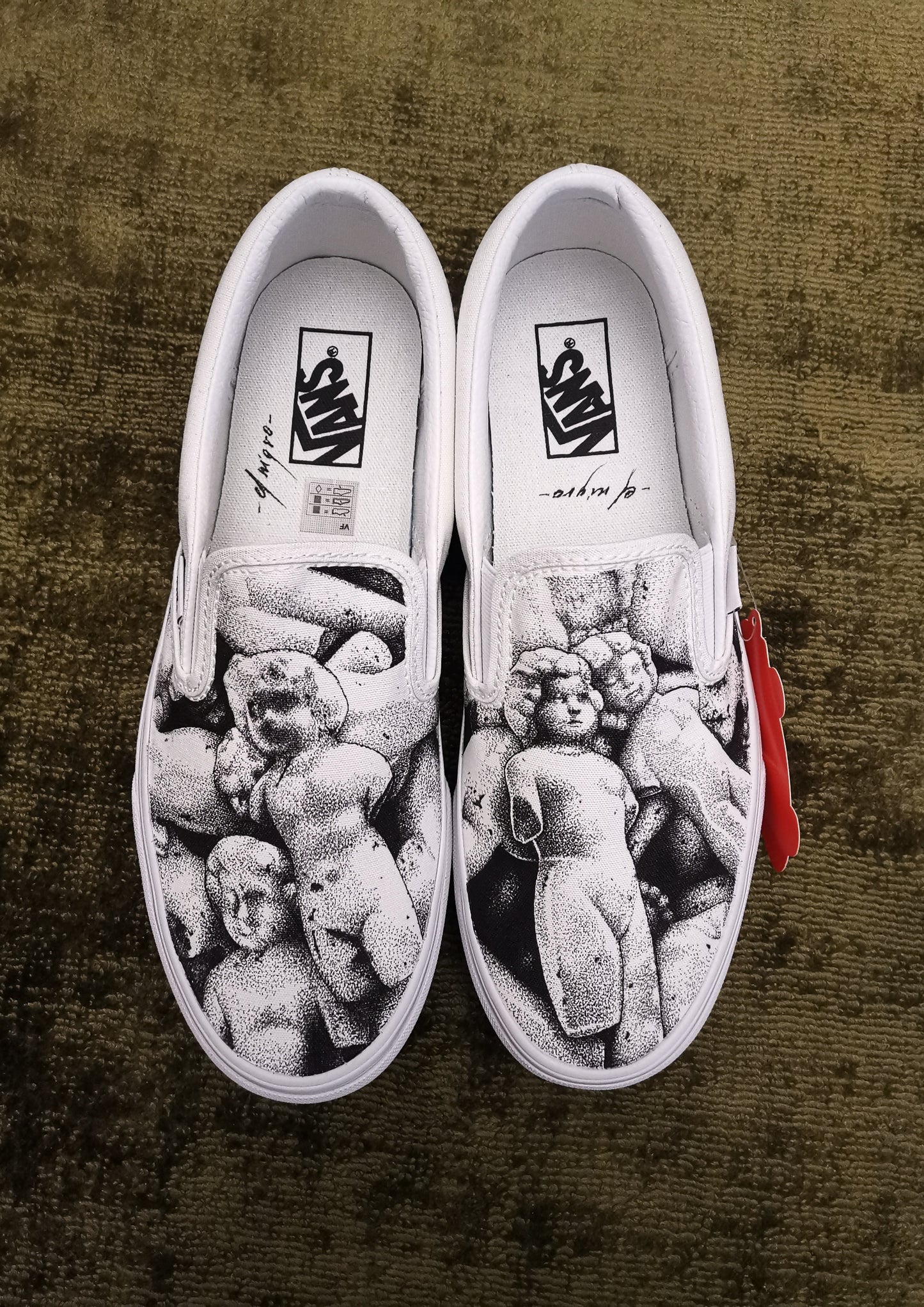 VANS Illustrated shoes (Commissioned)