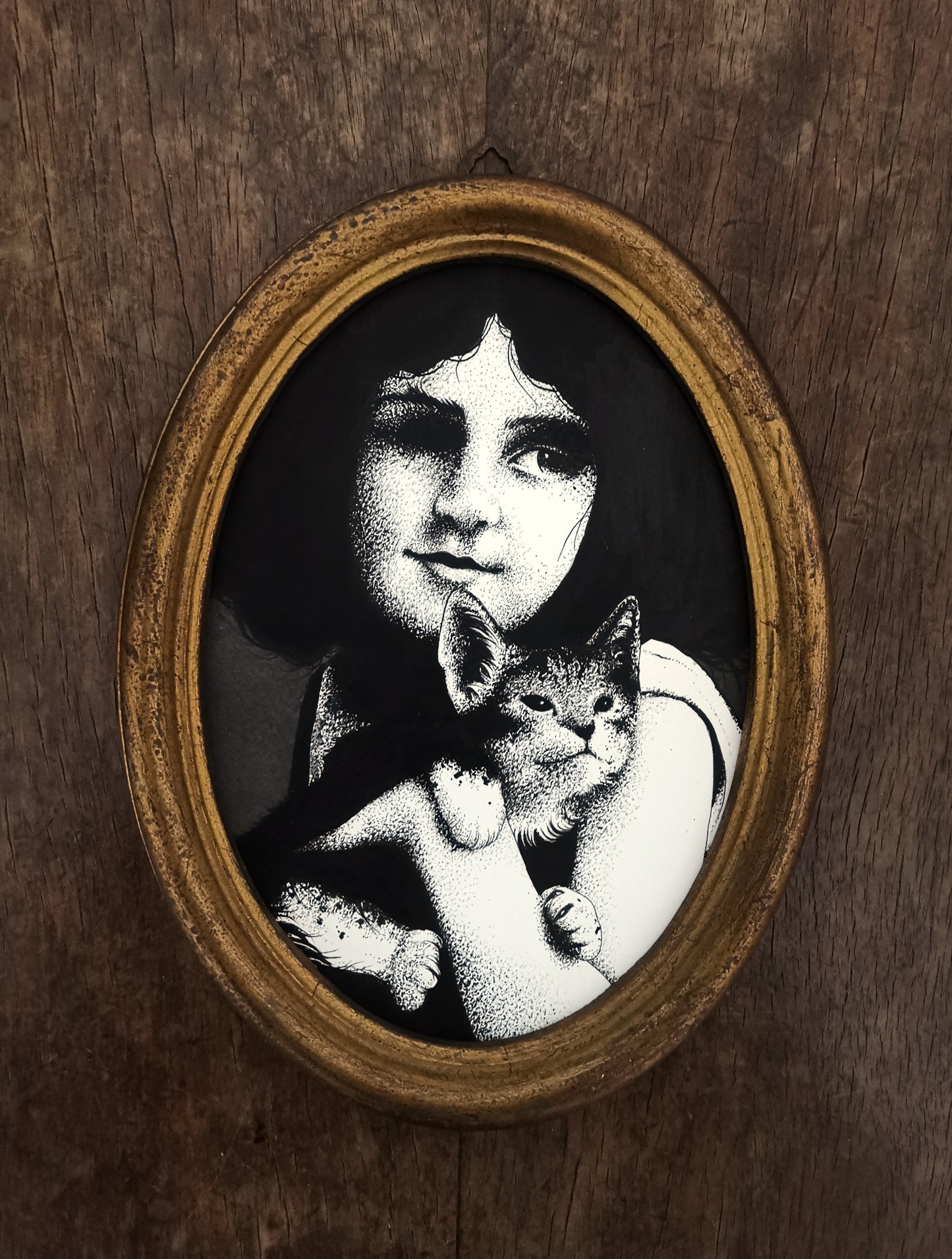 The young Helena Curtens and her cat