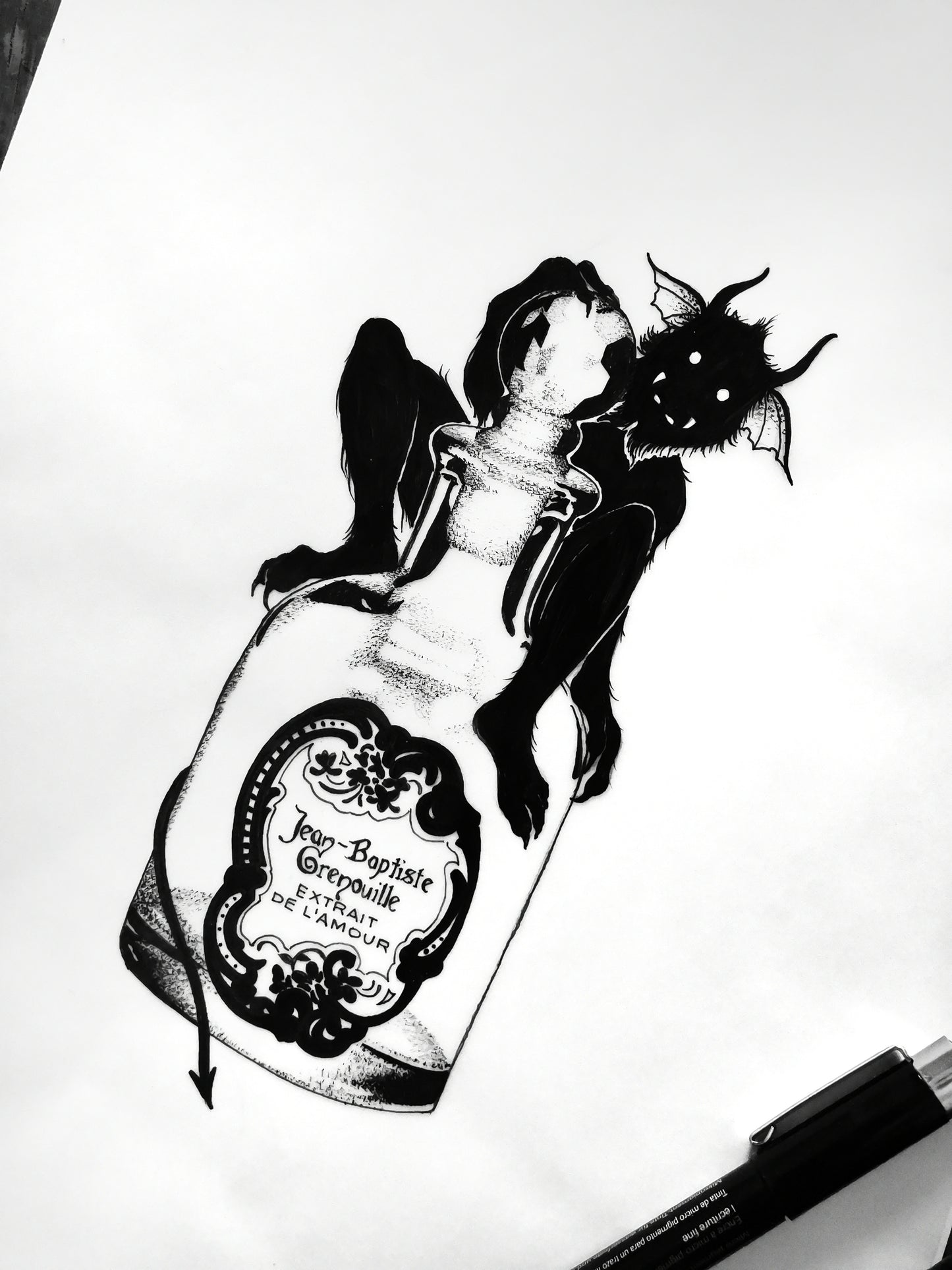 Extrait De L' Amour Demon Bottle